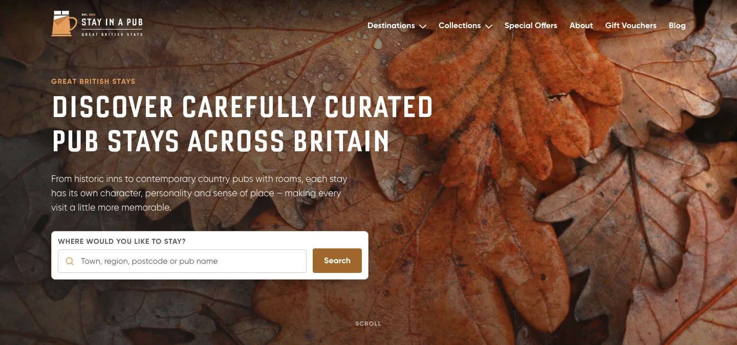 Stay in a Pub’s homepage, with an autumn-leaf backdrop, its pub stays introduction and destination search.